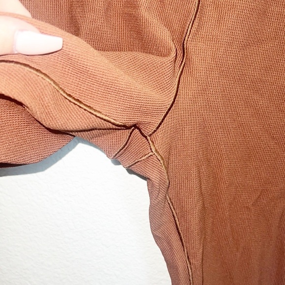 Aerie Real Me Waffle Knit Crossover Short Inseam 7/8 Brown Leggings - Picture 4 of 7